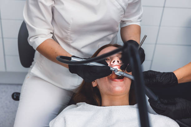 Best Emergency Broken Tooth Repair in Aurora, IN